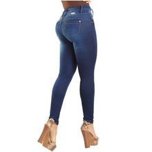 Load image into Gallery viewer, Jeans Levanta Cola LATY ROSE AS3B01